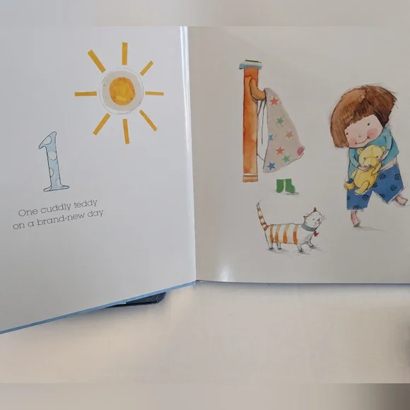 Children's Books Hardbacks: Animally, Counting Through The Day, B Is For… - Picture 3 of 6